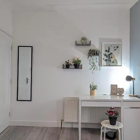 펜션 Modern Double W Private Bath & Free Parking *