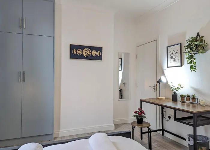 Modern Double W Private Bath & Free Parking Casa de Férias York